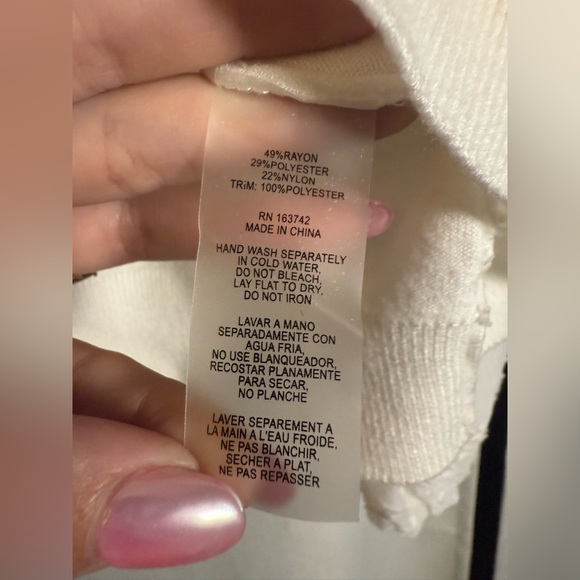 Sioni White Long Sleeve Mix Media Chiffon and Crochet Sleeve Sweater Large - Picture 8 of 8